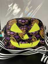 Load image into Gallery viewer, Itty Bitty Creepy Pumpkin Bowler