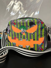 Load image into Gallery viewer, Itty Bitty Creepy Pumpkin Bowler