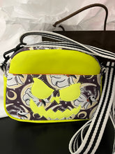 Load image into Gallery viewer, Itty Bitty Creepy Pumpkin Bowler